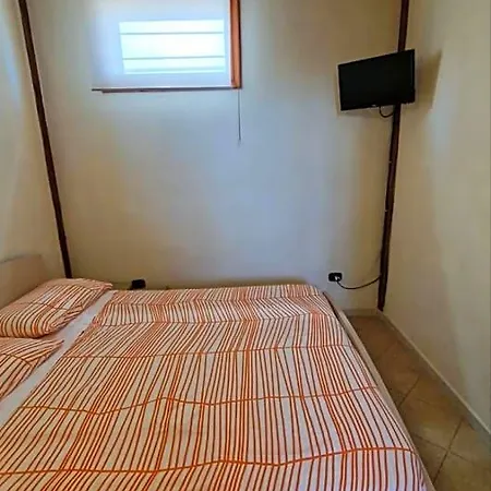 Alojamento de Acomodação e Pequeno-almoço Miami 3*